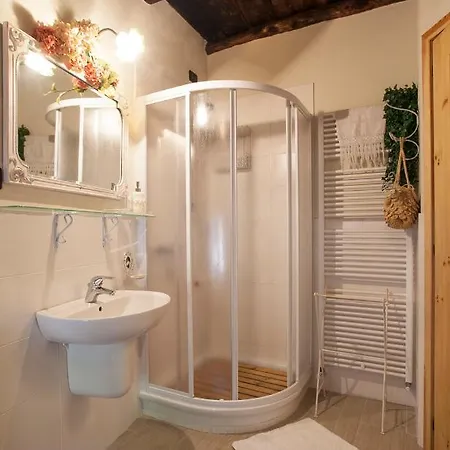Papillon Bed and Breakfast *