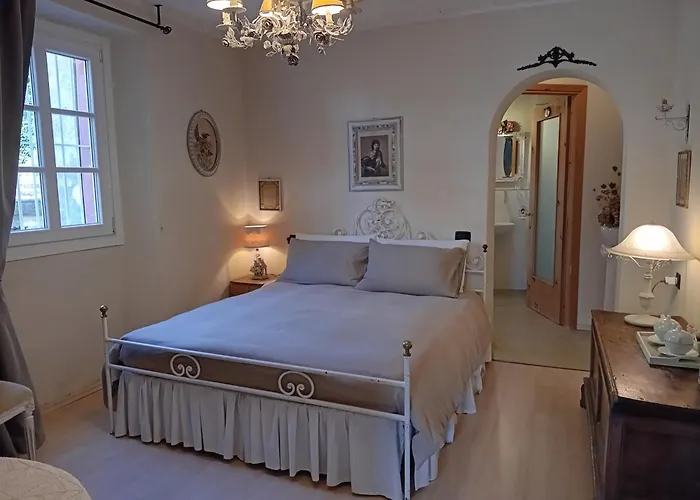 Papillon Bed & Breakfast 3*