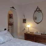 Papillon Bed & Breakfast Perledo