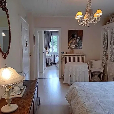 Papillon Bed & Breakfast